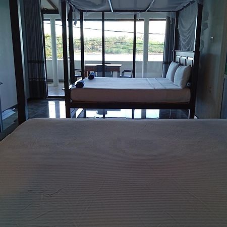 Sea Port Hiriketiya Bed & Breakfast ดิคเวลลา ภายนอก รูปภาพ